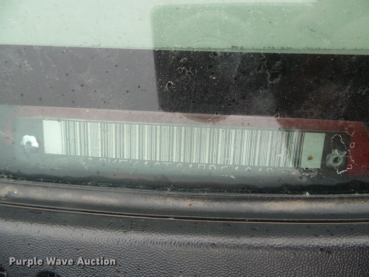 image for item DH4923 2001 GMC Yukon XL  SUV