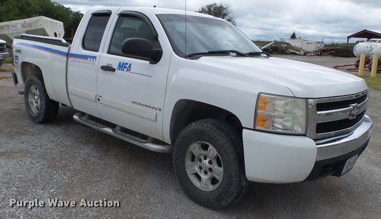 image for item DH7961 2008 Chevrolet Silverado 1500  Ext. Cab pickup truck