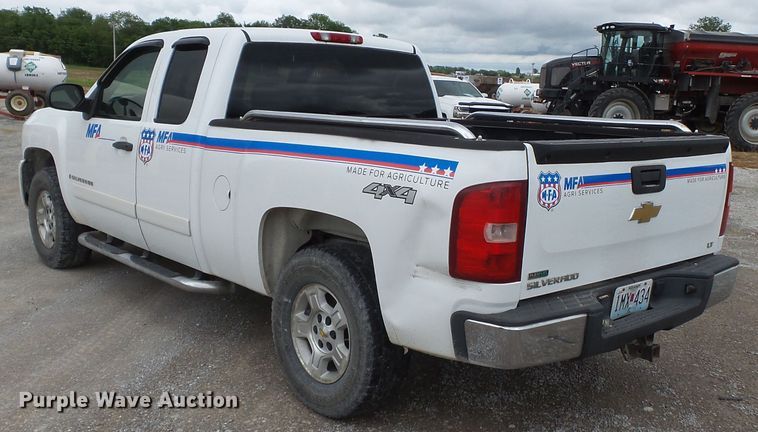 image for item DH7961 2008 Chevrolet Silverado 1500  Ext. Cab pickup truck