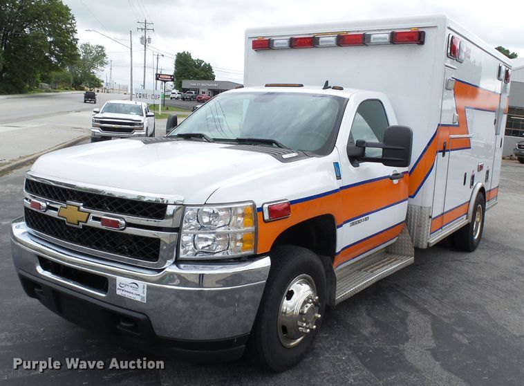 image for item DH7962 2012 Chevrolet Silverado 3500HD  ambulance