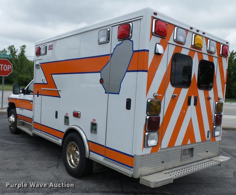 image for item DH7962 2012 Chevrolet Silverado 3500HD  ambulance