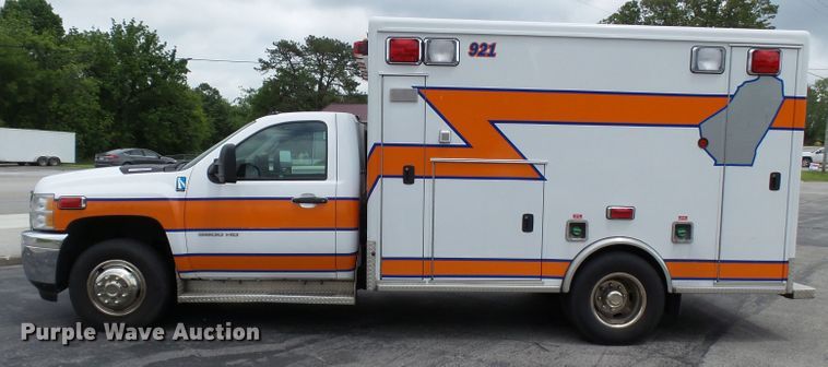 image for item DH7962 2012 Chevrolet Silverado 3500HD  ambulance