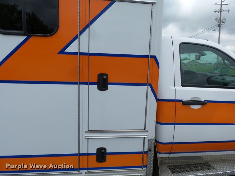 image for item DH7962 2012 Chevrolet Silverado 3500HD  ambulance