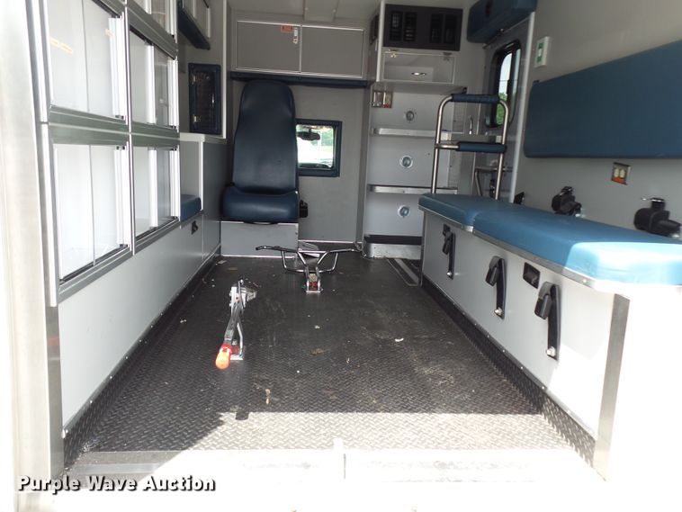 image for item DH7962 2012 Chevrolet Silverado 3500HD  ambulance