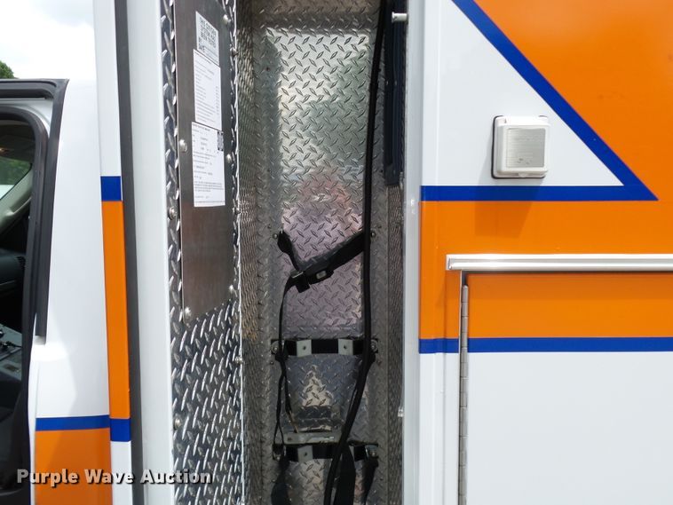 image for item DH7962 2012 Chevrolet Silverado 3500HD  ambulance