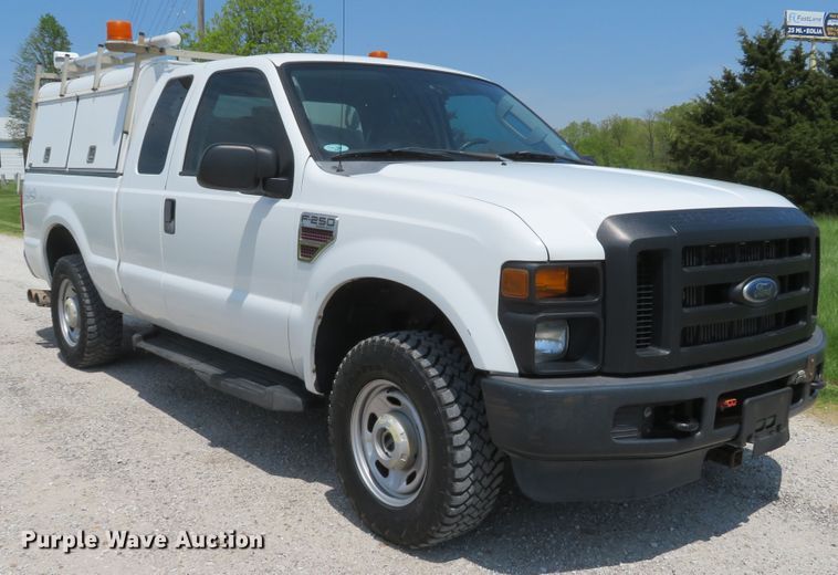 image for item DI2155 2008 Ford F250 Super Duty XL  SuperCab pickup truck