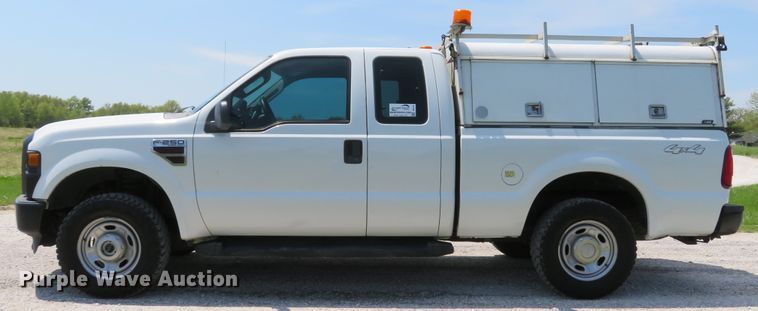 image for item DI2155 2008 Ford F250 Super Duty XL  SuperCab pickup truck