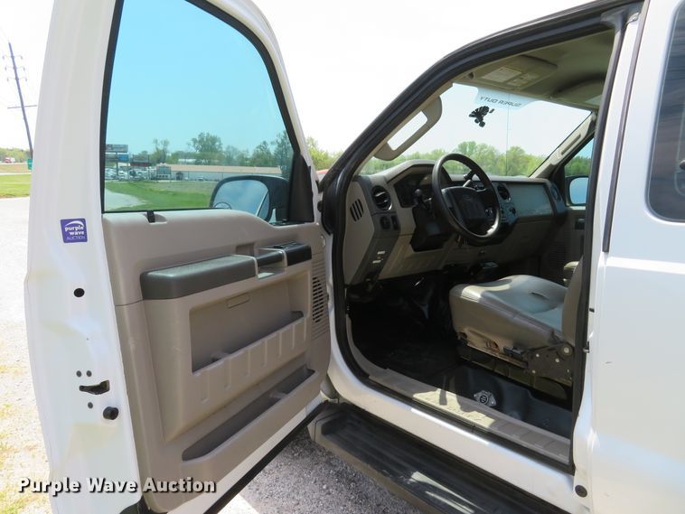 image for item DI2155 2008 Ford F250 Super Duty XL  SuperCab pickup truck