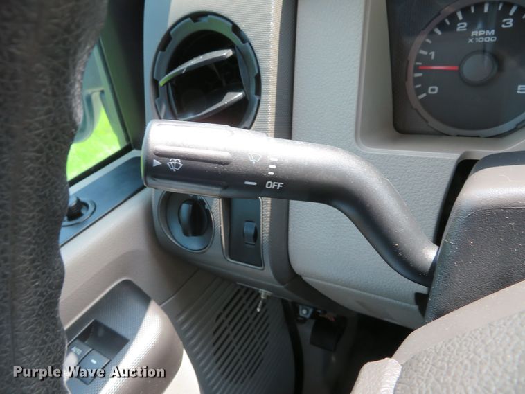 image for item DI2155 2008 Ford F250 Super Duty XL  SuperCab pickup truck