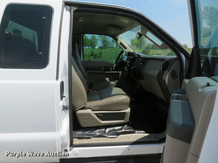 image for item DI2155 2008 Ford F250 Super Duty XL  SuperCab pickup truck
