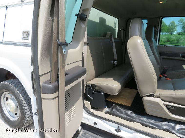 image for item DI2155 2008 Ford F250 Super Duty XL  SuperCab pickup truck