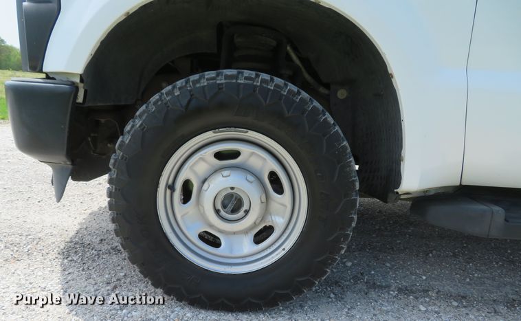 image for item DI2155 2008 Ford F250 Super Duty XL  SuperCab pickup truck