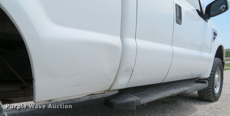 image for item DI2155 2008 Ford F250 Super Duty XL  SuperCab pickup truck