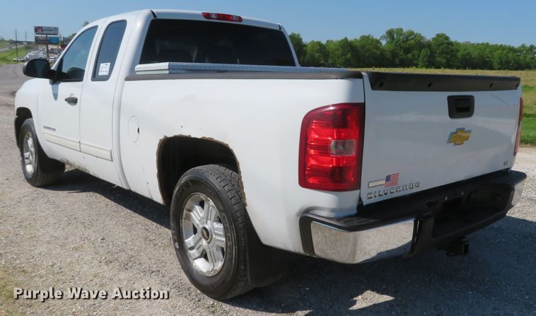 image for item DI2185 2012 Chevrolet Silverado 1500 LS  Ext. Cab pickup truck
