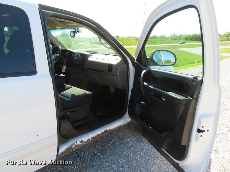 image for item DI2185 2012 Chevrolet Silverado 1500 LS  Ext. Cab pickup truck