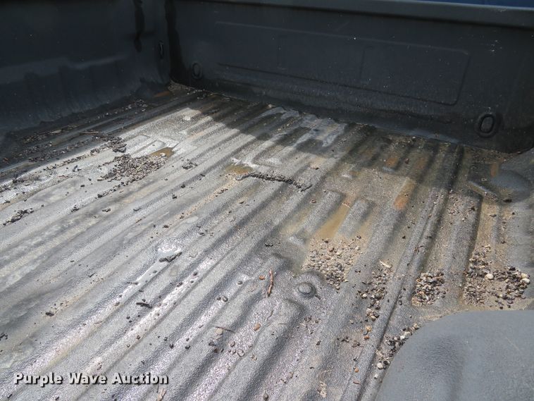 image for item DI2195 2004 Ford F250 Super Duty XL  SuperCab pickup truck