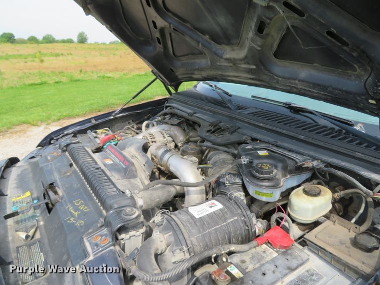 image for item DI2195 2004 Ford F250 Super Duty XL  SuperCab pickup truck