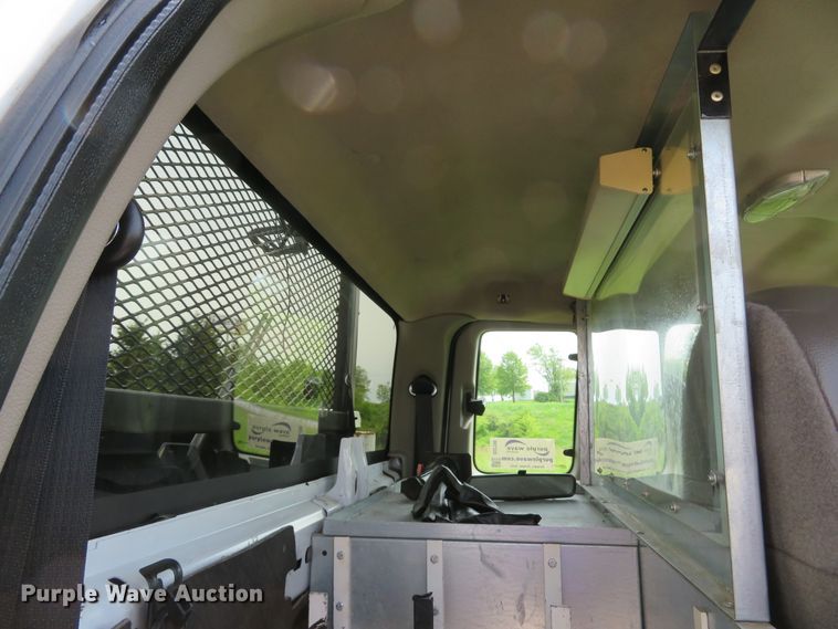 image for item DI2196 2010 Ford F350 Super Duty XL  SuperCab utility bed pickup truck