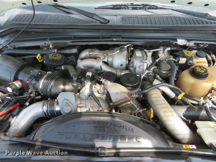 image for item DI2196 2010 Ford F350 Super Duty XL  SuperCab utility bed pickup truck