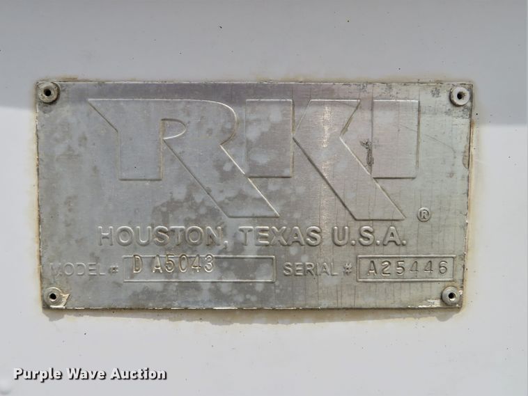 image for item DI2200 2009 Ford F350 Super Duty XL  SuperCab utility bed pickup truck