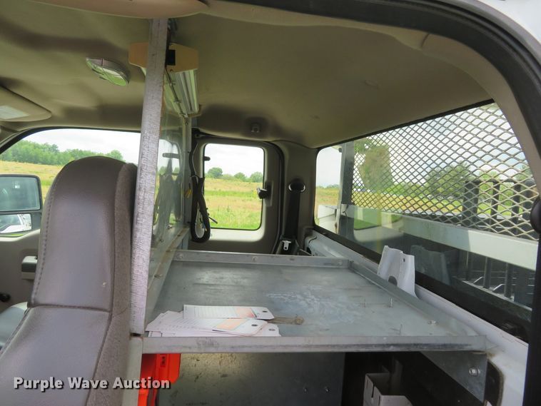 image for item DI2200 2009 Ford F350 Super Duty XL  SuperCab utility bed pickup truck