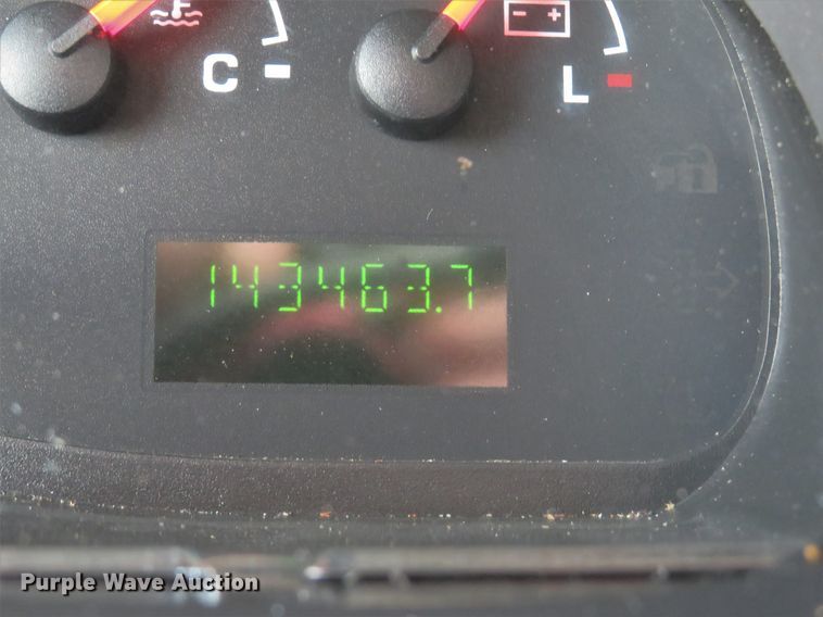 image for item DI2202 2006 Ford E350 Super Duty  shuttle bus