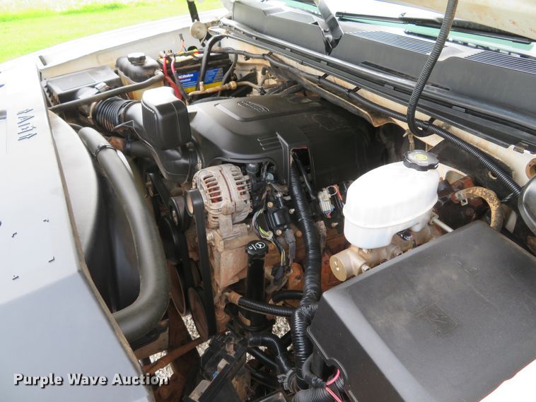 image for item DI2203 2013 Chevrolet Silverado 3500HD  Ext. Cab pickup truck