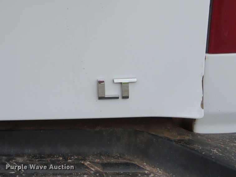 image for item DI2203 2013 Chevrolet Silverado 3500HD  Ext. Cab pickup truck