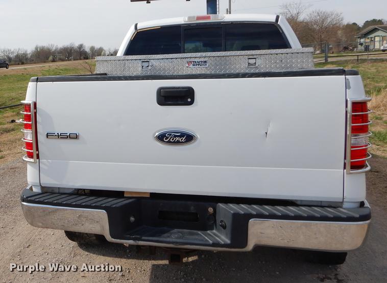 image for item EZ9868 2004 Ford F150 SuperCrew pickup truck