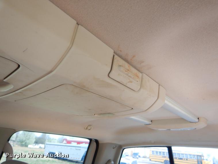 image for item EZ9868 2004 Ford F150 SuperCrew pickup truck