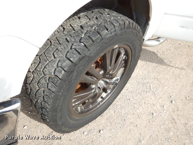 image for item EZ9868 2004 Ford F150 SuperCrew pickup truck