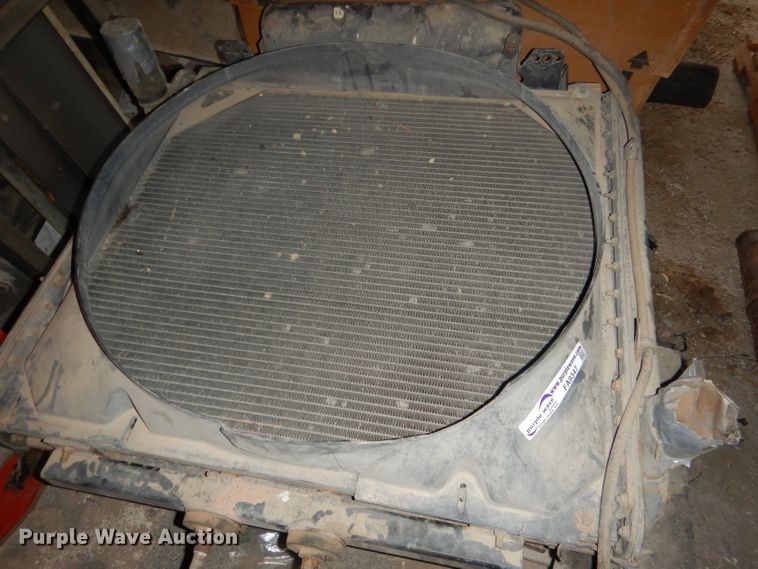 image for item FA9347 (3) Freightliner FLD radiators