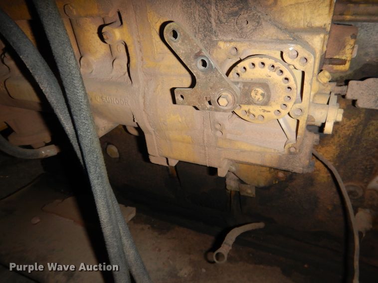 image for item FA9348 Caterpillar 3406B six cylinder engine core