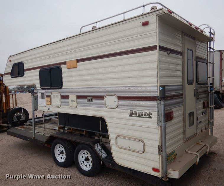 image for item FA9349 1990 Lance 900  slide-in camper