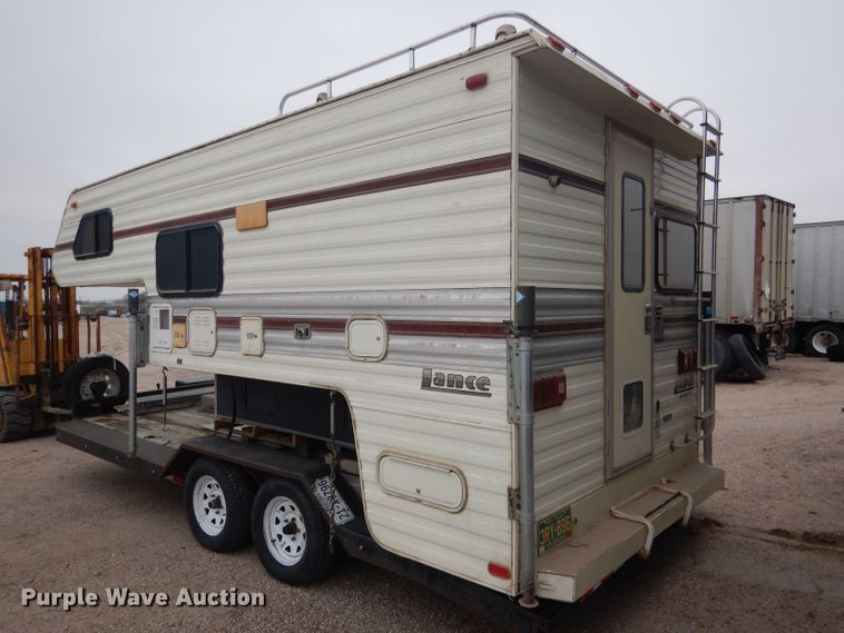 image for item FA9349 1990 Lance 900  slide-in camper