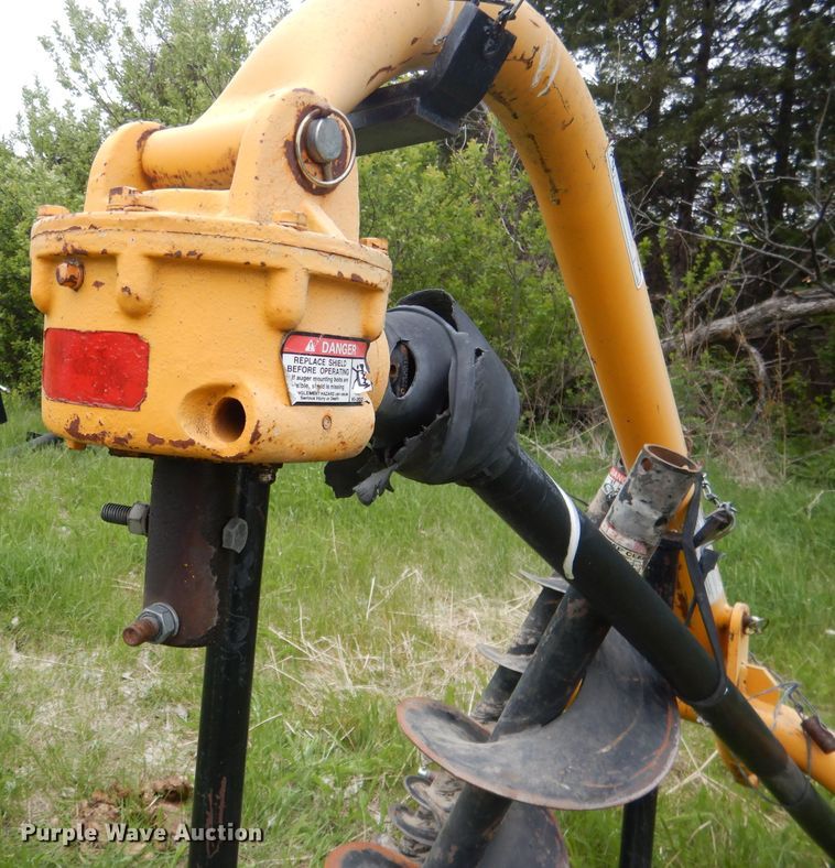Shaver 301 post hole auger in Dunning, NE Item FA9355 sold Purple Wave
