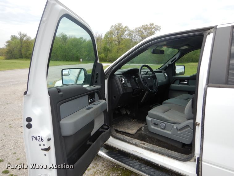 image for item GB9990 2013 Ford F150 XLT  SuperCab pickup truck