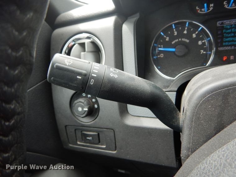 image for item GB9990 2013 Ford F150 XLT  SuperCab pickup truck