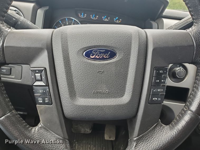 image for item GB9990 2013 Ford F150 XLT  SuperCab pickup truck