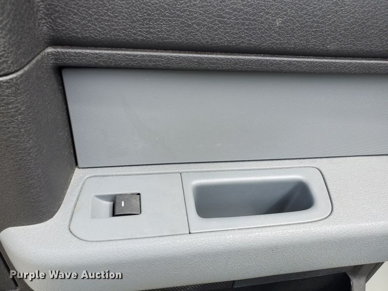 image for item GB9990 2013 Ford F150 XLT  SuperCab pickup truck