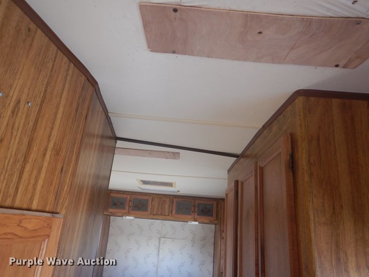 image for item GD9236 1987 Holiday Rambler Monitor DGL camper