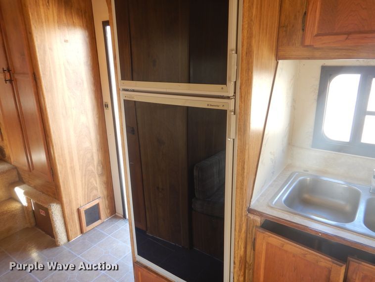 image for item GD9236 1987 Holiday Rambler Monitor DGL camper