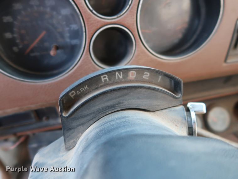 image for item GD9808 1990 Chevrolet G30 school bus