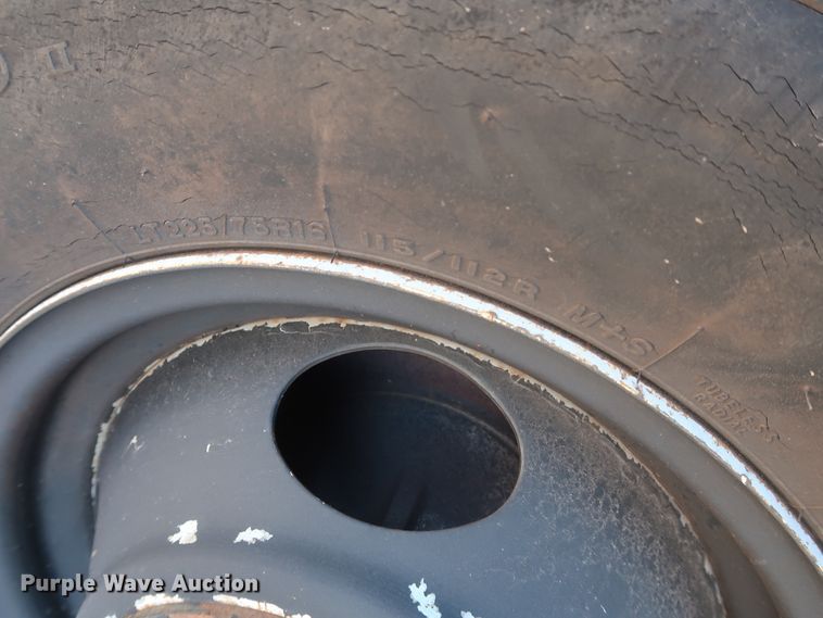 image for item GD9808 1990 Chevrolet G30 school bus