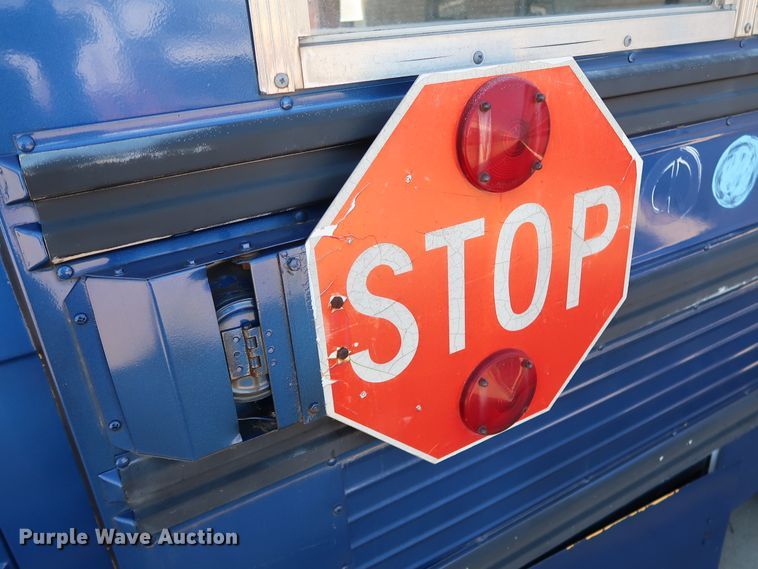 image for item GD9808 1990 Chevrolet G30 school bus