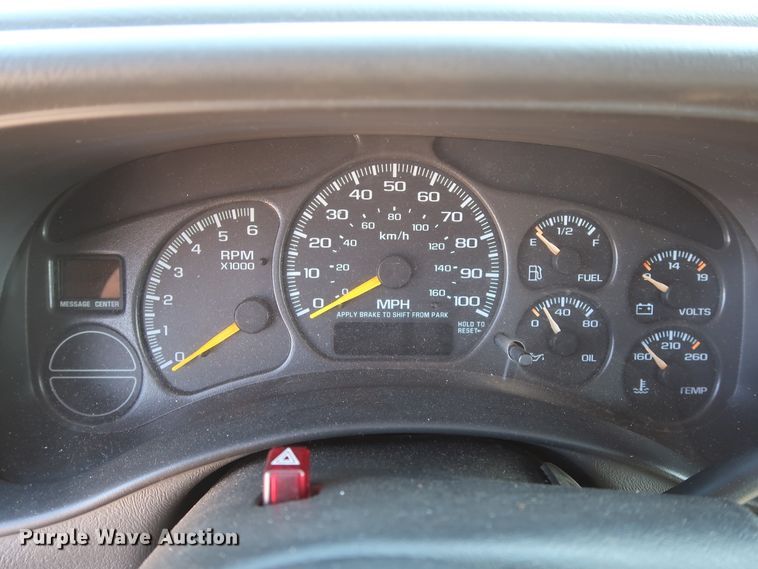 image for item GD9809 2001 Chevrolet Silverado 1500 Ext. Cab pickup truck