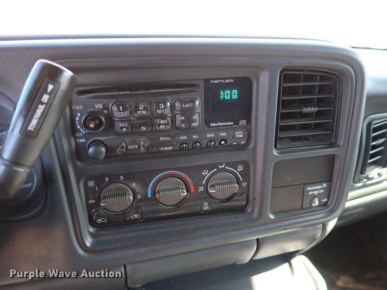 image for item GD9809 2001 Chevrolet Silverado 1500 Ext. Cab pickup truck