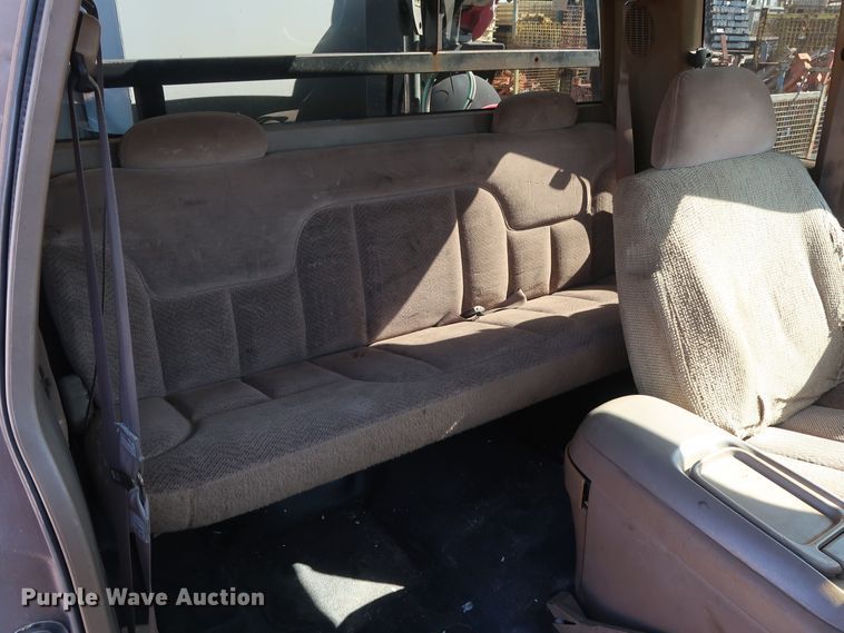 image for item GD9810 1995 Chevrolet C2500 Ext. Cab flatbed pickup truck