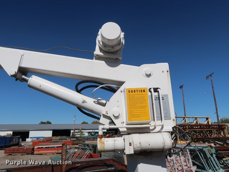 image for item GD9810 1995 Chevrolet C2500 Ext. Cab flatbed pickup truck