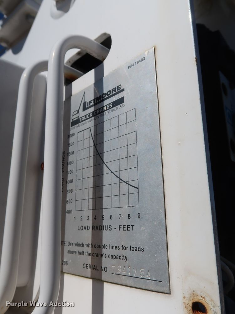 image for item GD9810 1995 Chevrolet C2500 Ext. Cab flatbed pickup truck